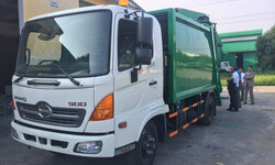 Hình ảnh xe ô tô chở rác hino fc 09 khối