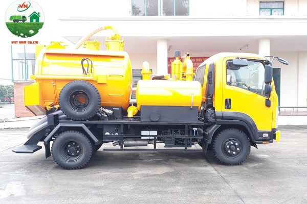 XE HÚT BÙN CỐNG 3 KHỐI ISUZU
