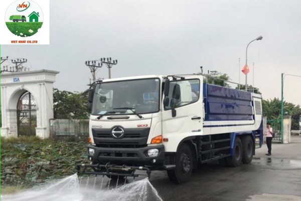 XE PHUN NƯỚC RỬA ĐƯỜNG, TƯỚI CÂY 13 KHỐI HINO